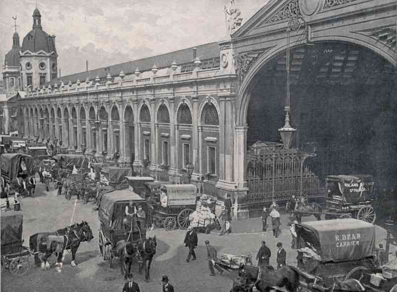 El edificio del mercado en 1897, diseñado por Sir Horace Jones